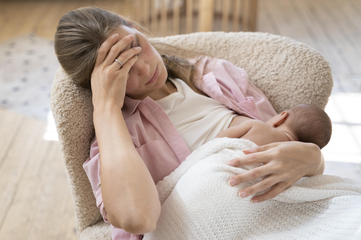 Is Your Baby Refusing to Nurse? Causes of Nursing Strikes and Solutions